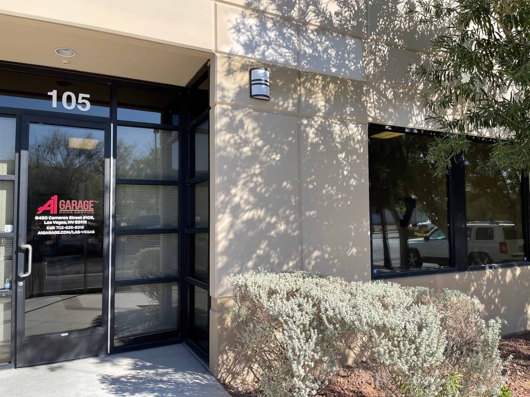 BEST Garage Door Repair Near You in Las Vegas – New Garage Door