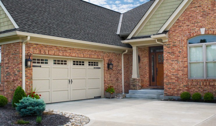 Clopay’s Classic Wood Collection A1 Garage Door Service