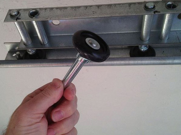 Replace Broken Rollers