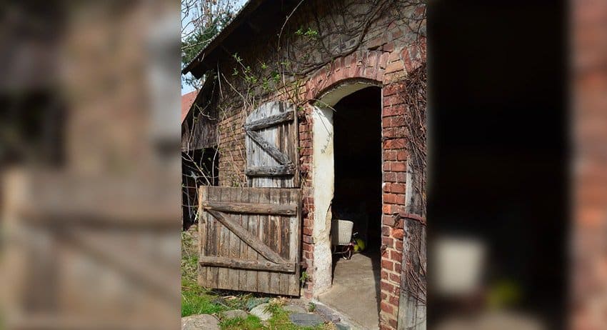 Stall, Barn Door, Village, Village Life, Old, Open