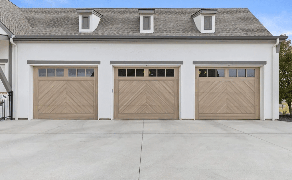 How Much Does Emergency Garage Door Repair Cost? (2026)